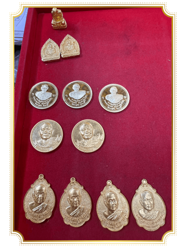 รับซื้อกรอบพระทอง